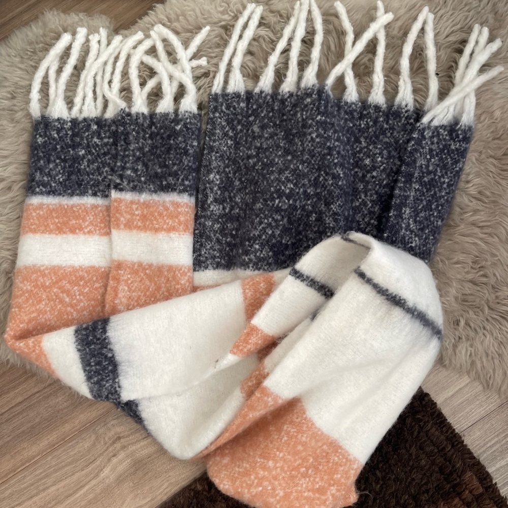 chunky cozy scarf